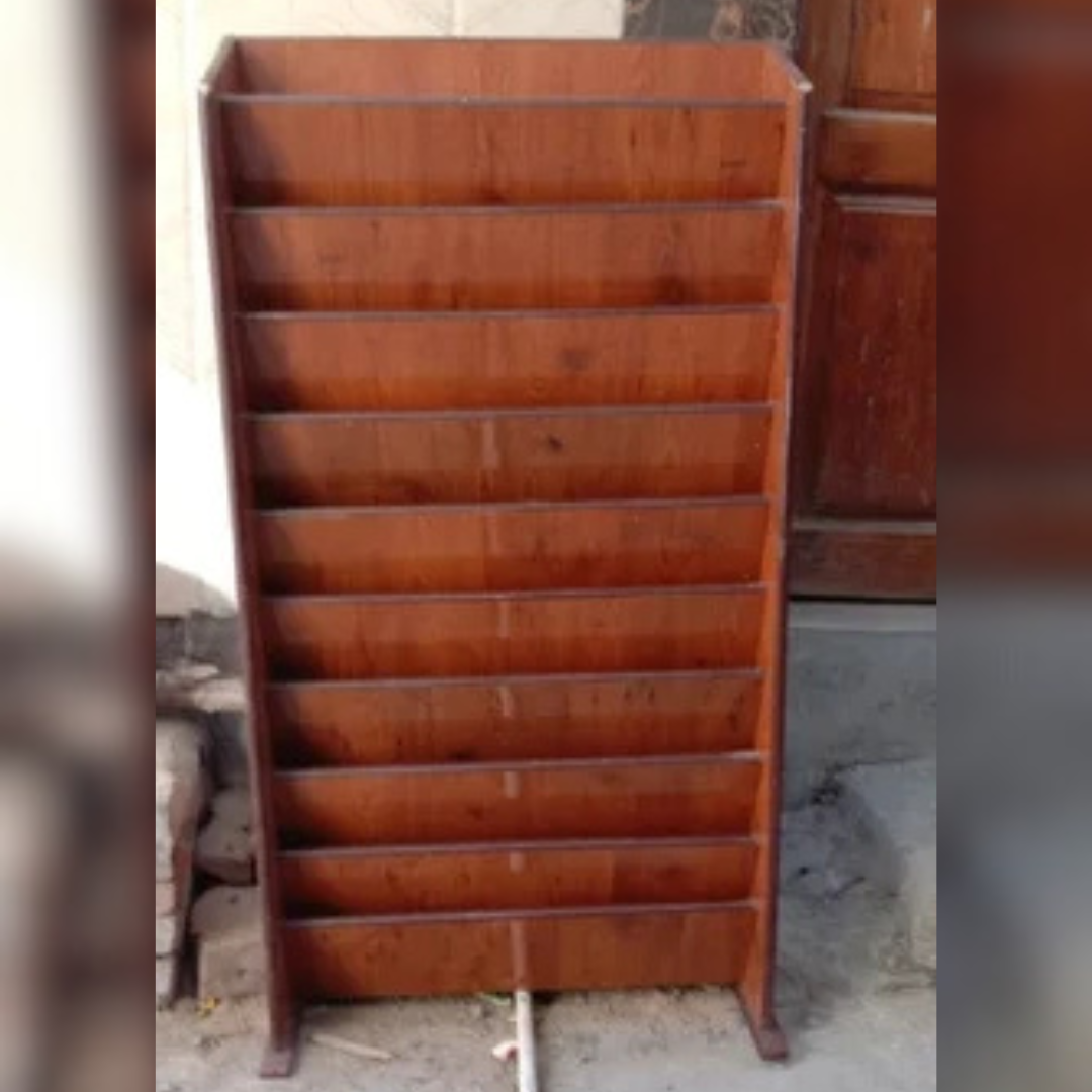 Wooden School Magazine Display Rack Manufacturer and Supplier in India